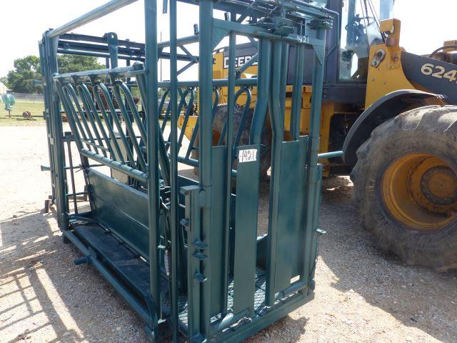 SQUEEZE CHUTE W/SELF CATCHING HEAD GATE