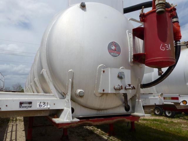 2011 DRAGON VACUUM TANK TRAILER