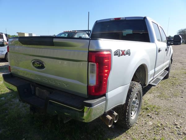 2018 FORD F250 XL 4X4 TRUCK