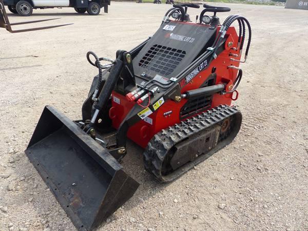 2023 AGT INDUSTRIAL LRT23 MINI STAND ON SKID STEER