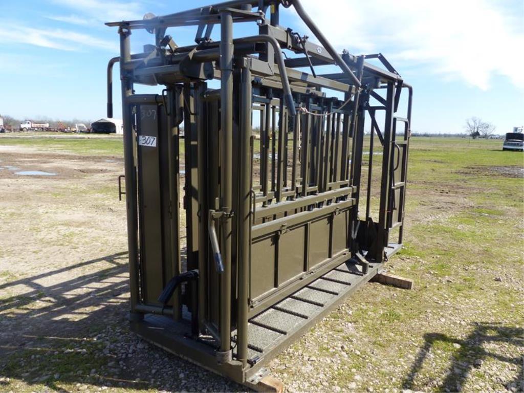 M620 HEAVY DUTY SQUEEZE CHUTE W/SELF CATCH