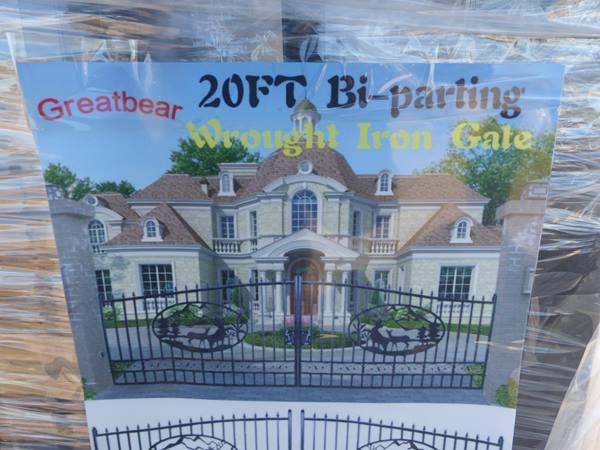 20' BI PARTING WROUGHT IRON GATE