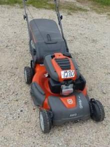 HUSQVARNA MODEL-HV800AWD PUSH MOWER