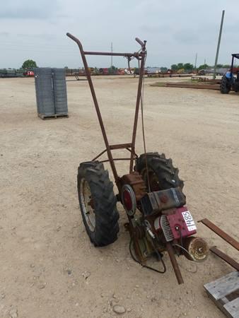 WALK BEHIND GARDEN PLOW