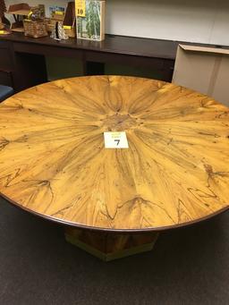 55" DIAMETER ROUND TABLE