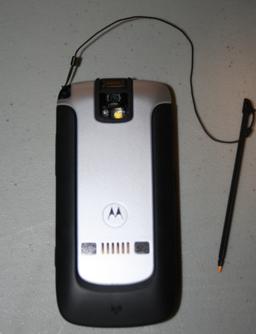 MOTOROLA ES405B HANDHELD MOBILE COMPUTER INCLUDES POWER CORD AND ACCESSORIES