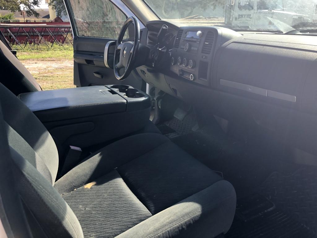 2009 CHEVROLET SILVERADO 2500HD LT1 EXTENDED CAB 4WD