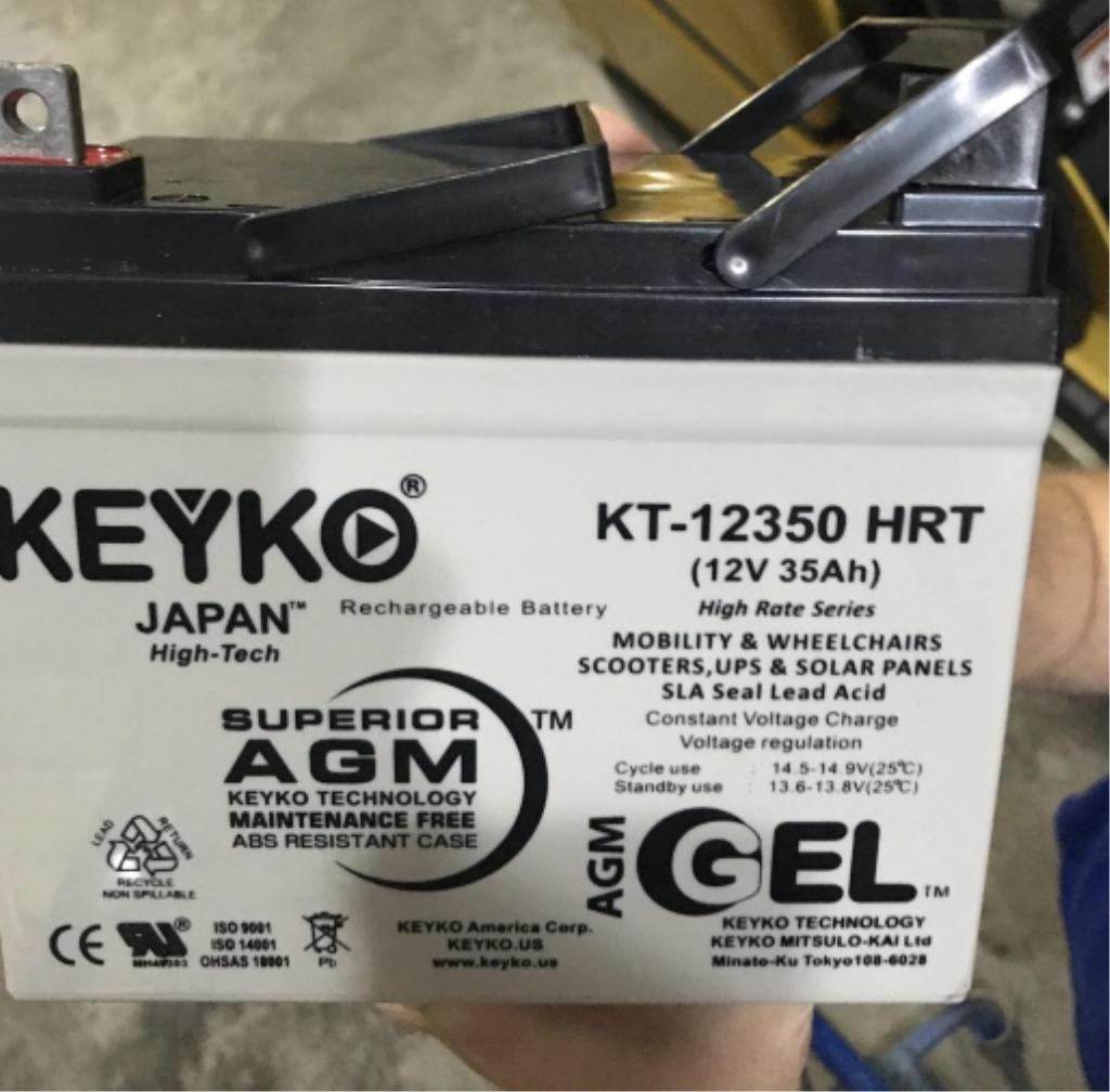 LOT CONSISTING OF 30 KEYKO BATTERIES