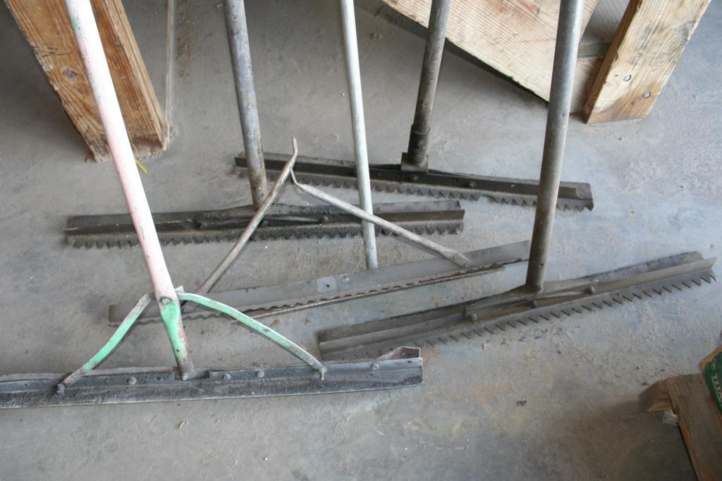 LOT CONSISTING OF ASPHALT RAKES