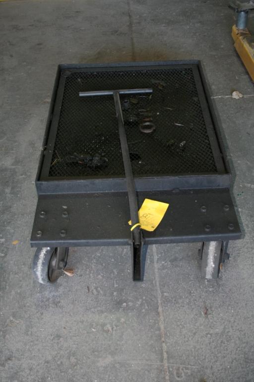 ROLLING OIL DRAIN PAN