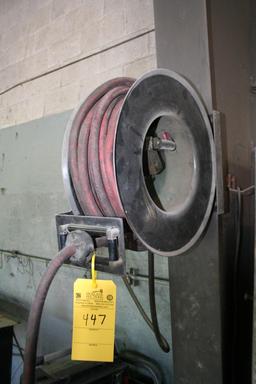 RETRACTABLE AIR HOSE REEL