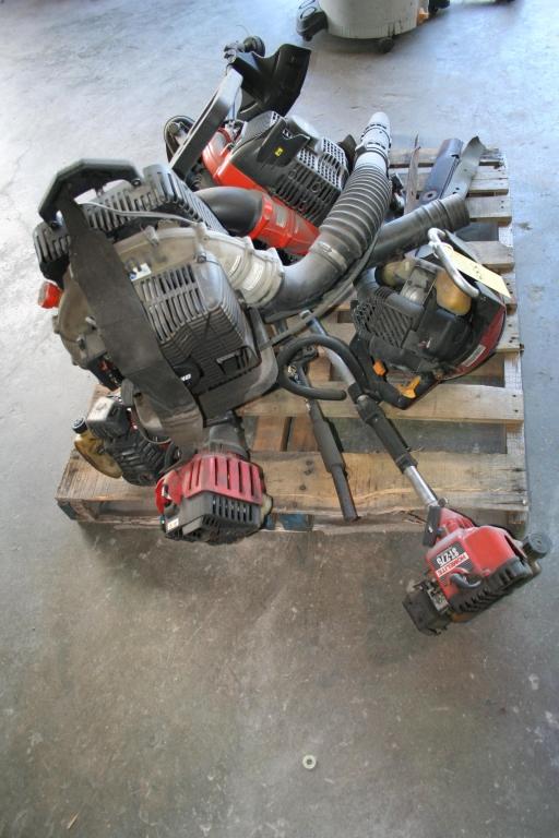 LOT CONSISTING OF (3) BLOWERS AND (3) WEED TRIMMER