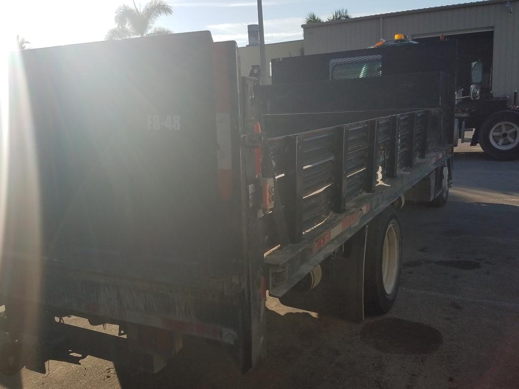 2006 FORD LOW CAB FORWARD 450 FLATBED TRUCK