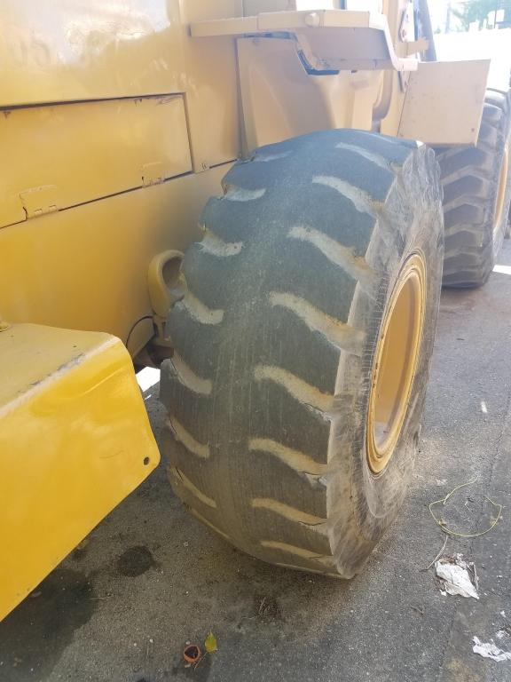 1993 CATERPILLAR FRONT END LOADER