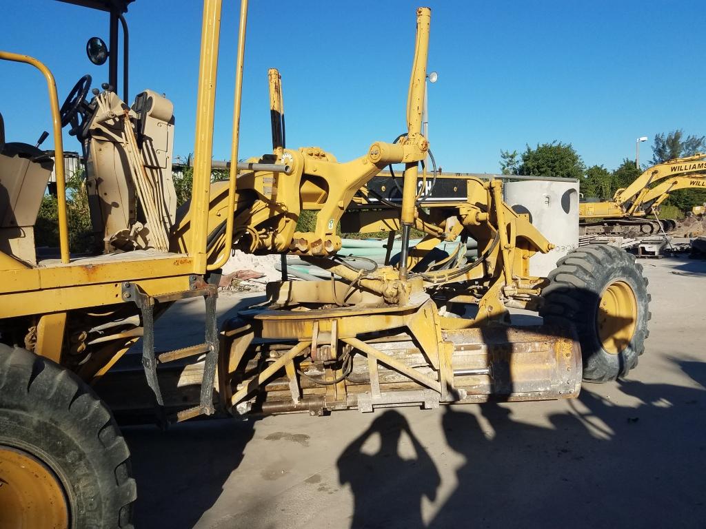 1998 CATERPILLAR GRADER