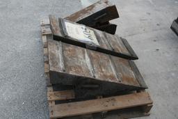 METAL TRAILER RAMPS