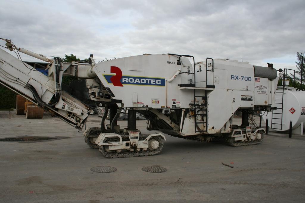 2006 ROADTEC MILLING MACHINE / COLD PLANER