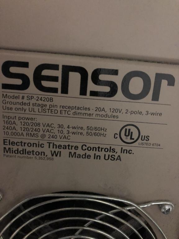 SENSOR POWER DISTRIBUTION BOX WITH CONNECTORS