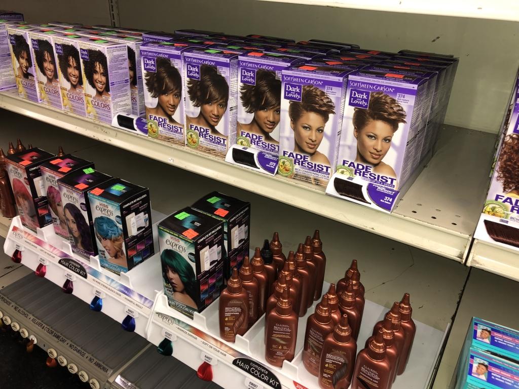 LOT CONSISTING OF HAIR COLORING TUBES AND HAIR COLORING KITS (APPROX. APPROX. 600+/- PCS.)