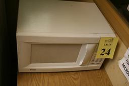 KENMORE MICROWAVE OVEN