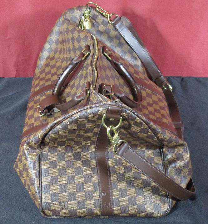 LOUIS VUITTON DAMIER AND LEATHER DUFFLE BAG (AUTHENTIC)