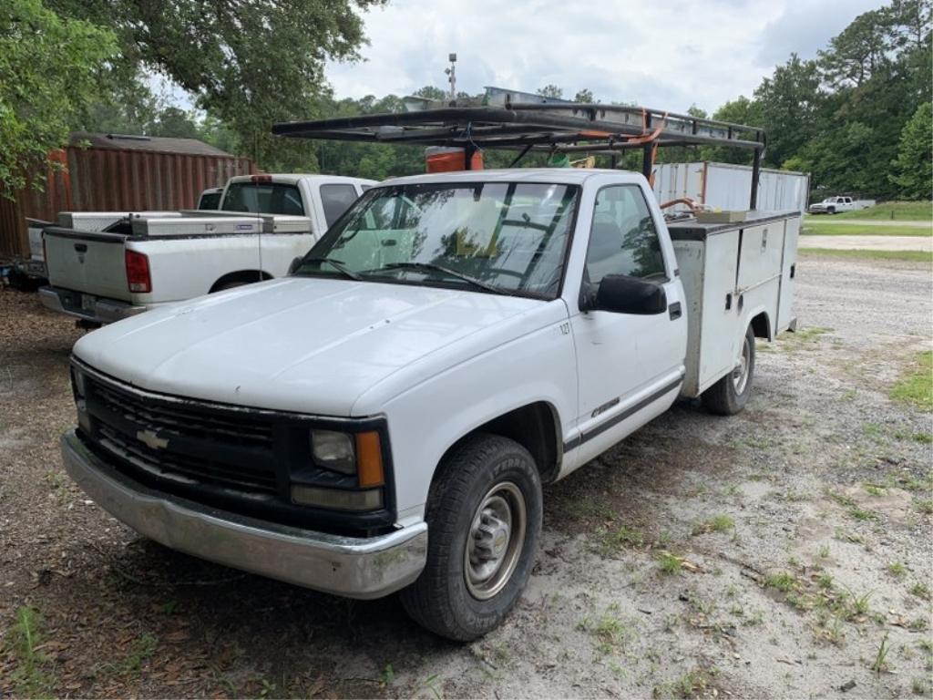 1996 CHEVROLET C/K 2500 REGULAR CAB TRUCK