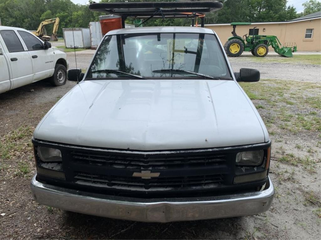 1996 CHEVROLET C/K 2500 REGULAR CAB TRUCK