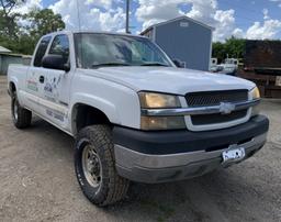 2003 CHEVROLET SILVERADO 2500HD EXT. BED P/U TRUCK