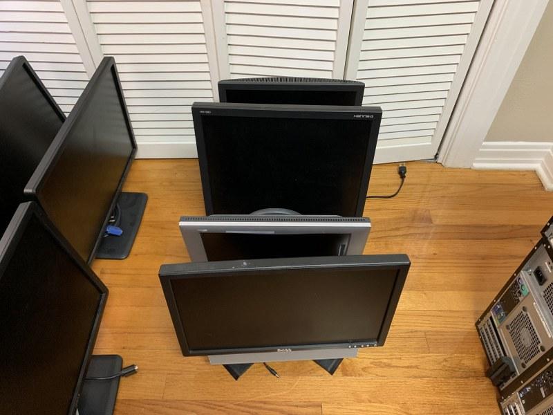 LOT OF VARIOUS COMPUTERS & ELECTRONICS CONSISTING