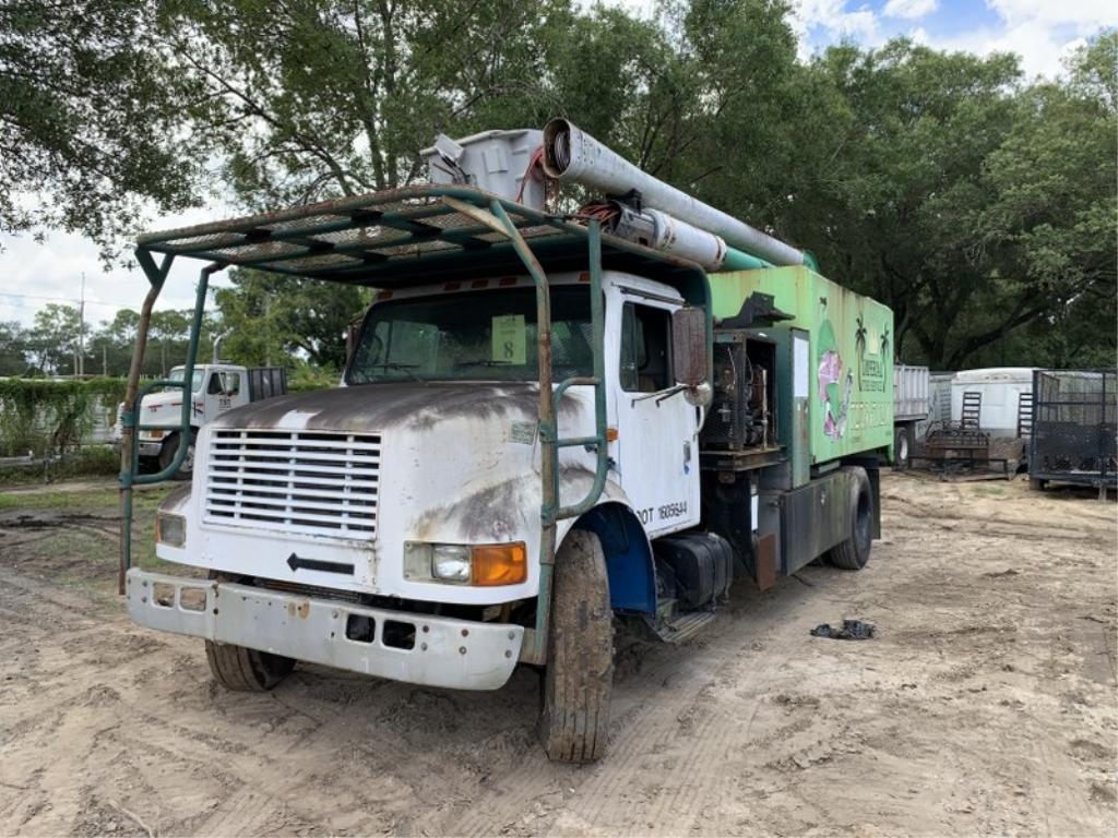 1995 INTERNATIONAL 4700 REGULAR CAB BUCKET TRUCK