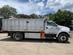 2015 FORD F-750 REGULAR CAB TRUCK