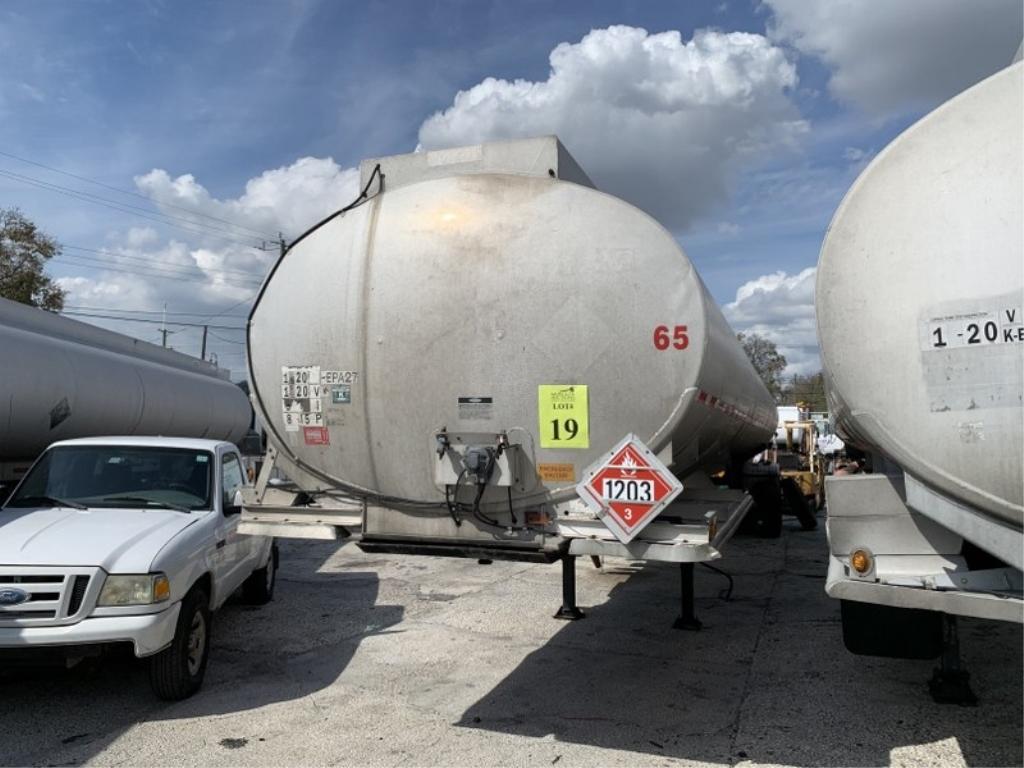 1985 FRUEHAUF FUEL TANK TRAILER