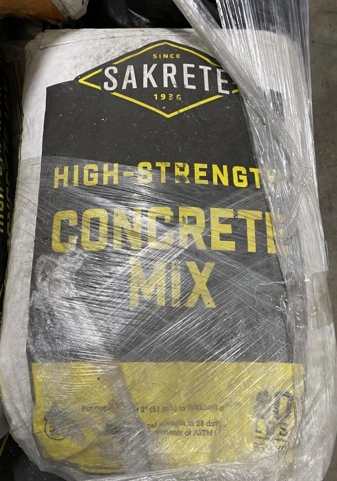 BAGS OF CONCRETE AND ROOF TILE MORTAR