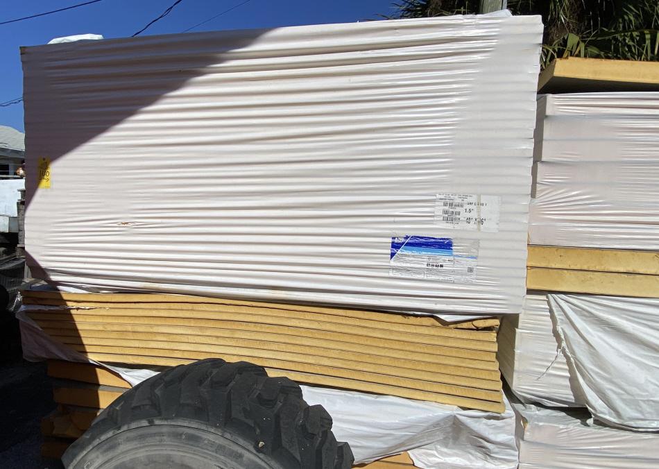 LOT CONSISTING OF FIBERGLASS INSULATION SHEETS