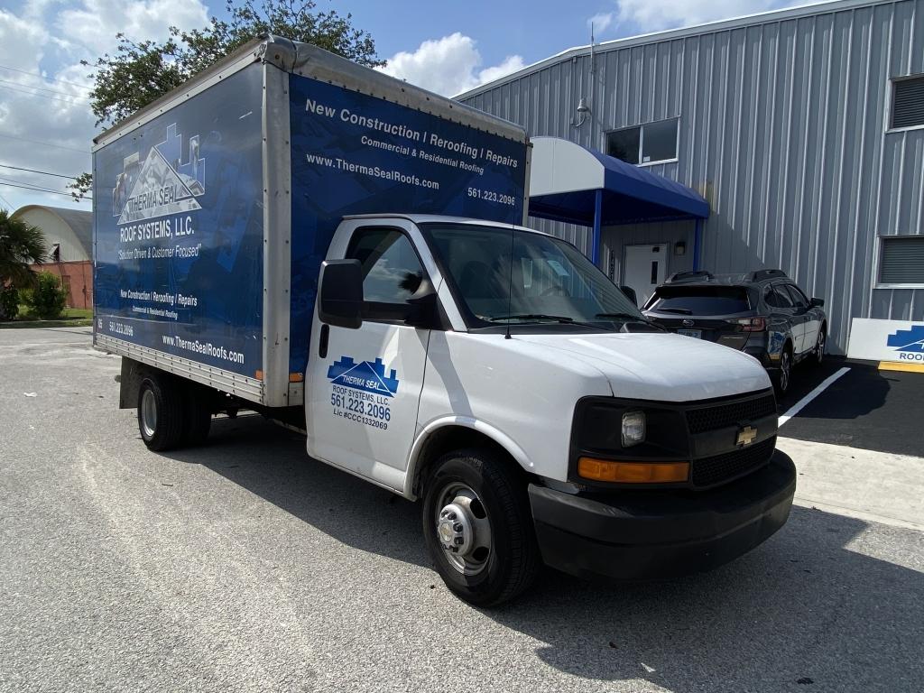 2015 CHEVROLET EXPRESS 3500 15' BOX TRUCK