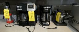 LOT CONSISTING OF ASSORTED SMALL APPLIANCES