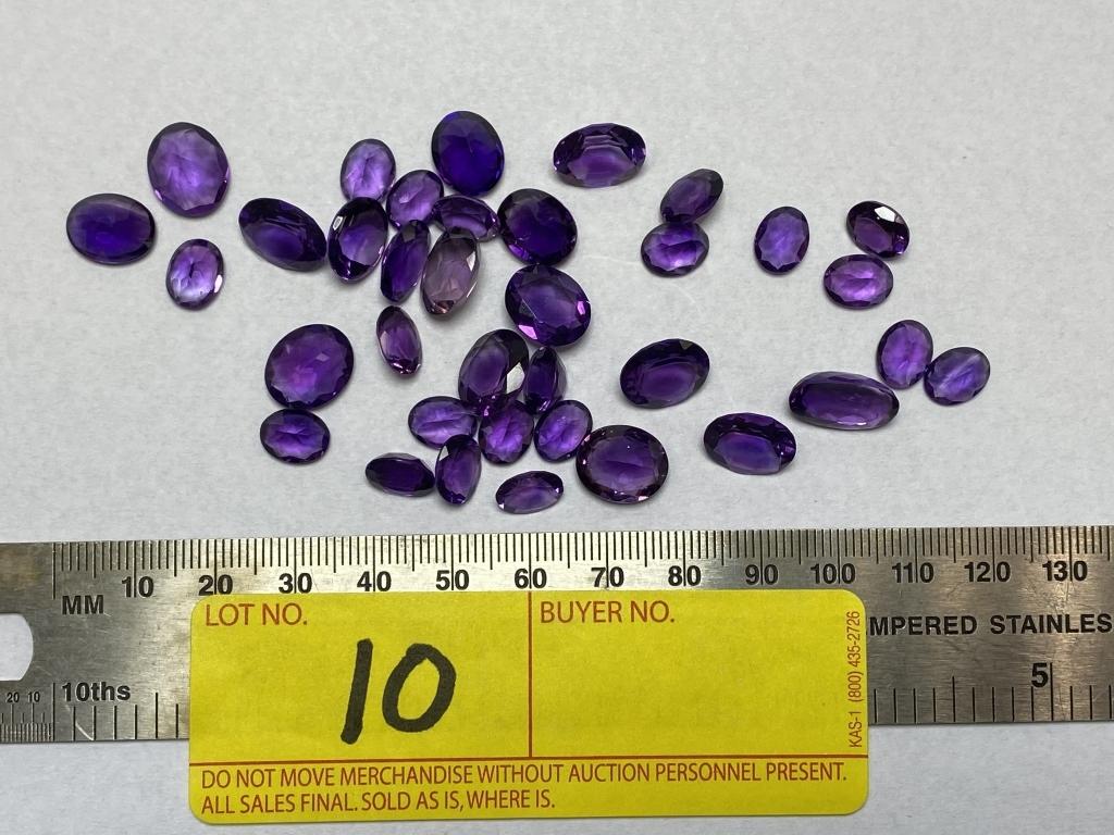 LOT CONSISTING OF LOOSE AMETHYST