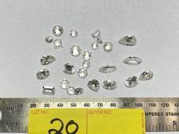 LOT CONSISTING OF LOOSE CUBIC ZIRCONIA