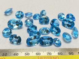 LOT CONSISTING OF LOOSE BLUE TOPAZ