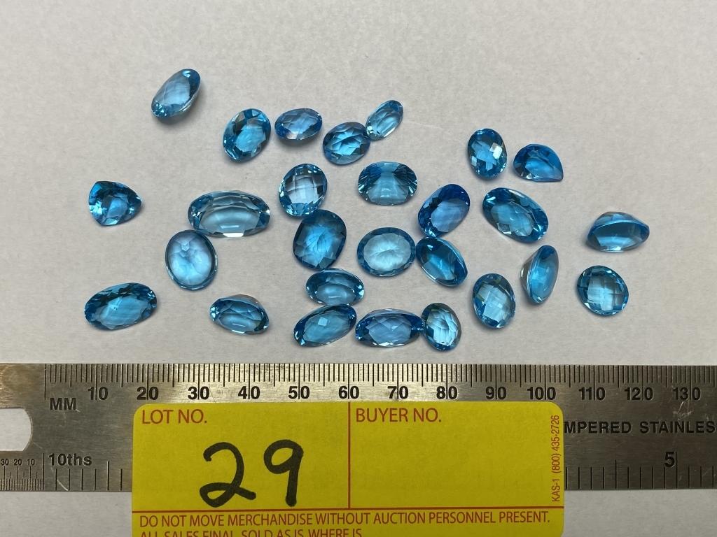 LOT CONSISTING OF LOOSE BLUE TOPAZ