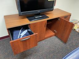 LOT CONSISTING OF CREDENZA AND ROLLING COMPUTER