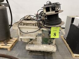 DALLAS INDUSTRIES PRESS ROOM EQUIPMENT D.200 FEEDER