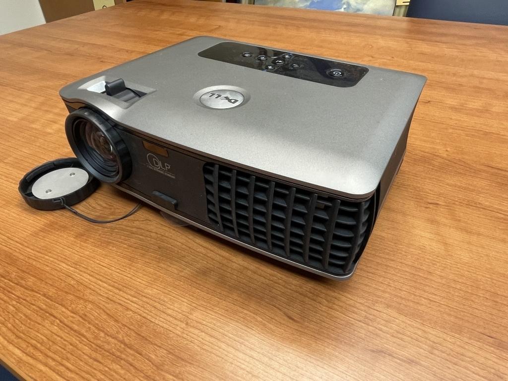 DELL PROJECTOR MODEL 2400MP