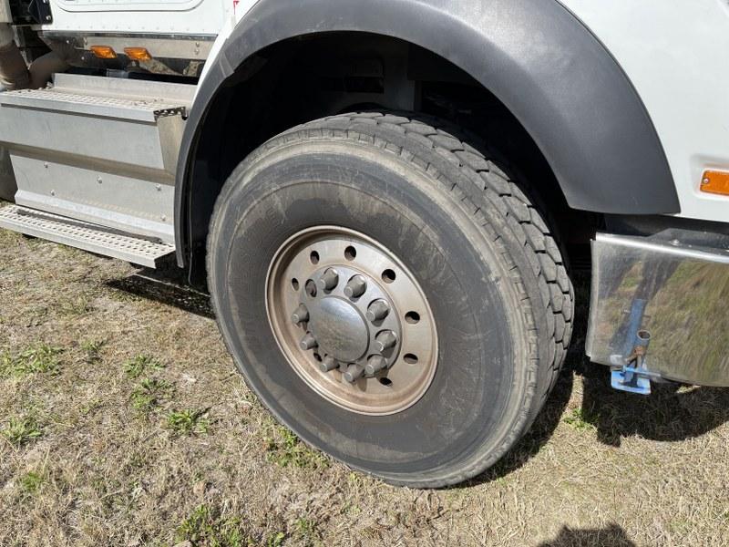 2019 INTERNATIONAL HX620 TRACTOR TRUCK