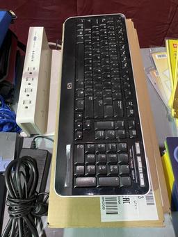 LOT CONSISTING OF COMPUTER PERIPHERALS