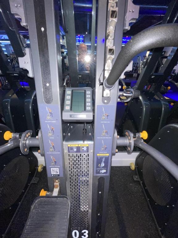 SYNERGY AIR POWER TOWER EXERCISE MACHINE