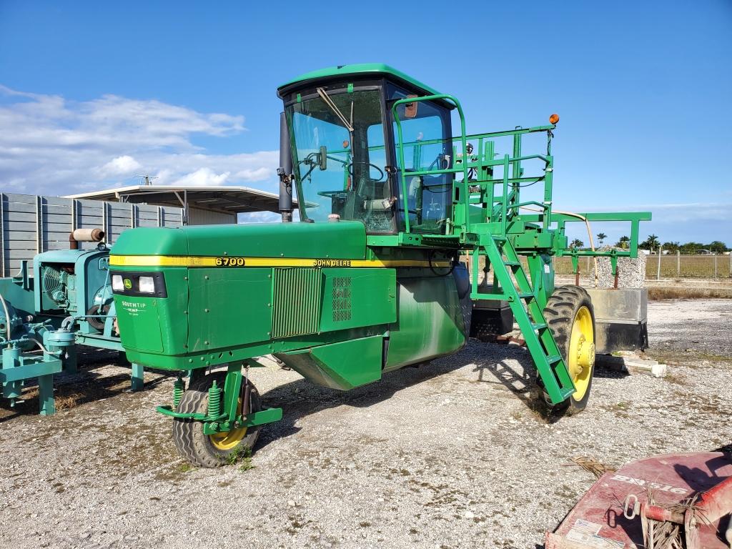 1997 JOHN DEERE 6700 SPRAYER