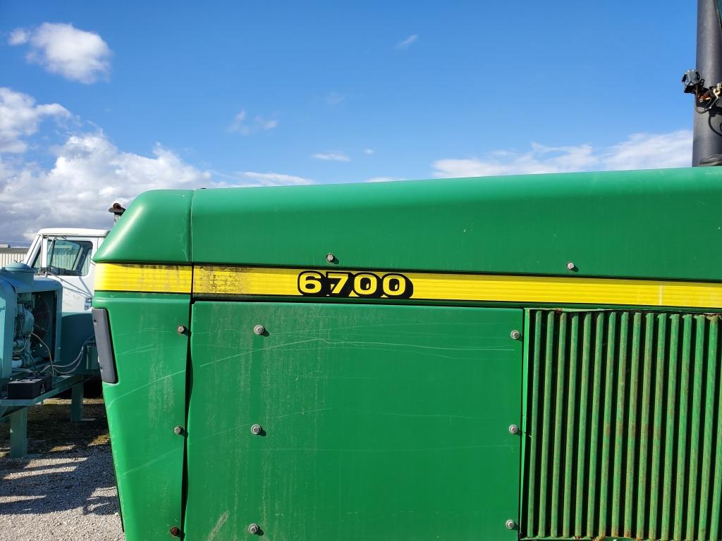 1997 JOHN DEERE 6700 SPRAYER