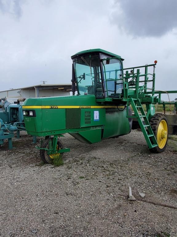 1997 JOHN DEERE 6700 SPRAYER