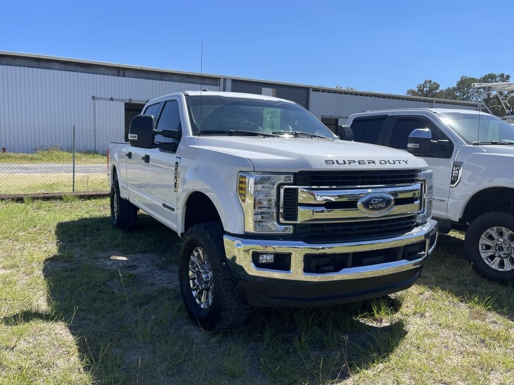 2018 FORD F-250 SUPER DUTY WORK TRUCK FOUR WHEEL